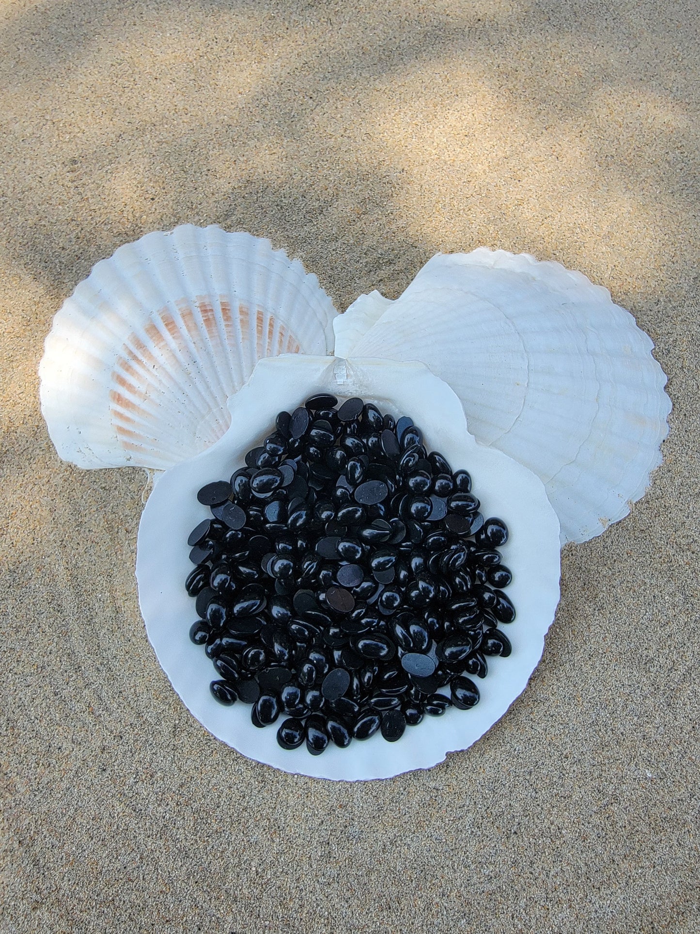 Moonlight Beach Hard Wax 22lbs